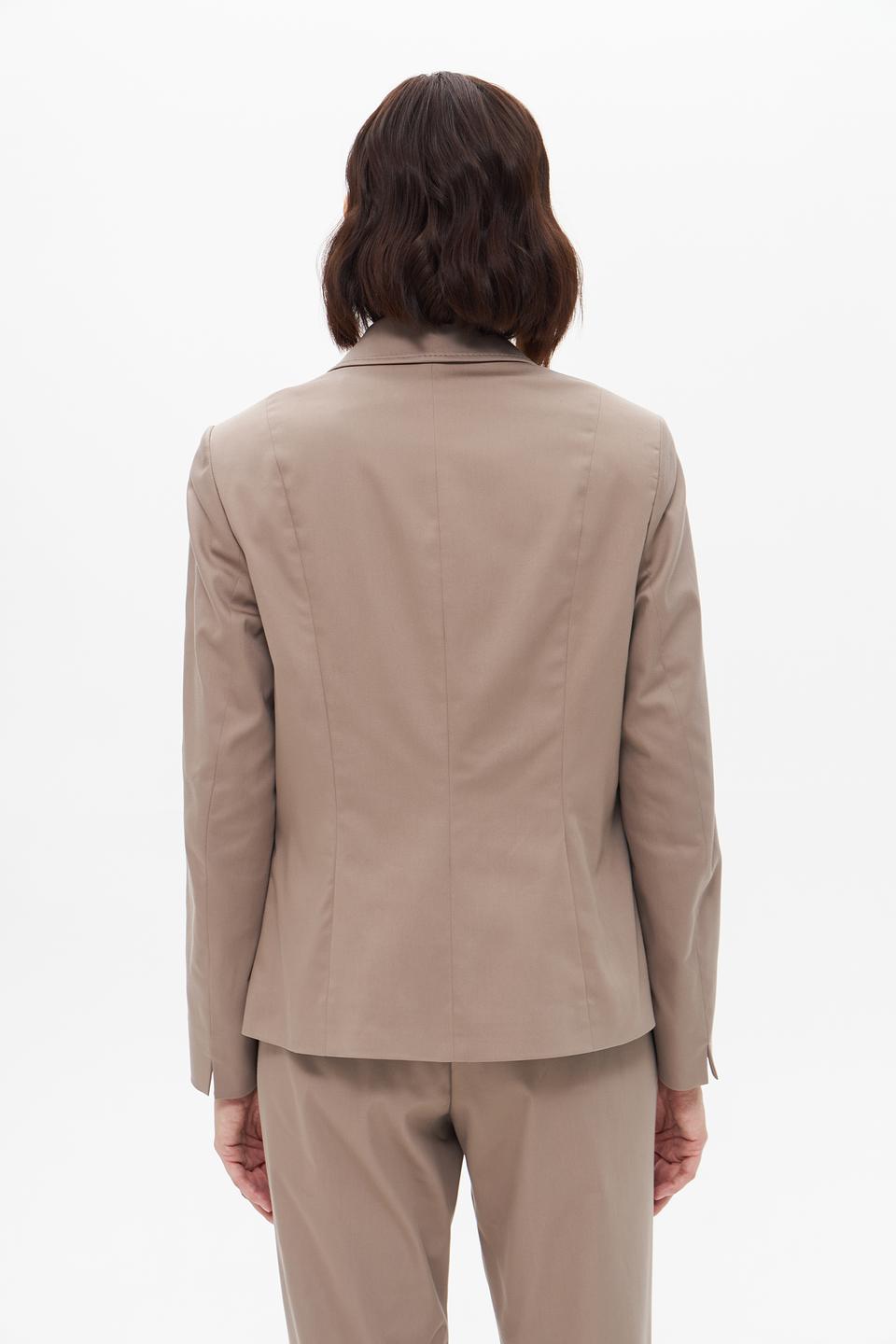 Жакет Bianca приталенный бежевый