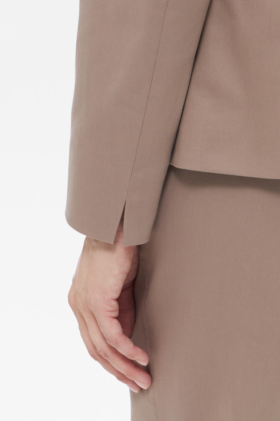 Жакет Bianca приталенный бежевый