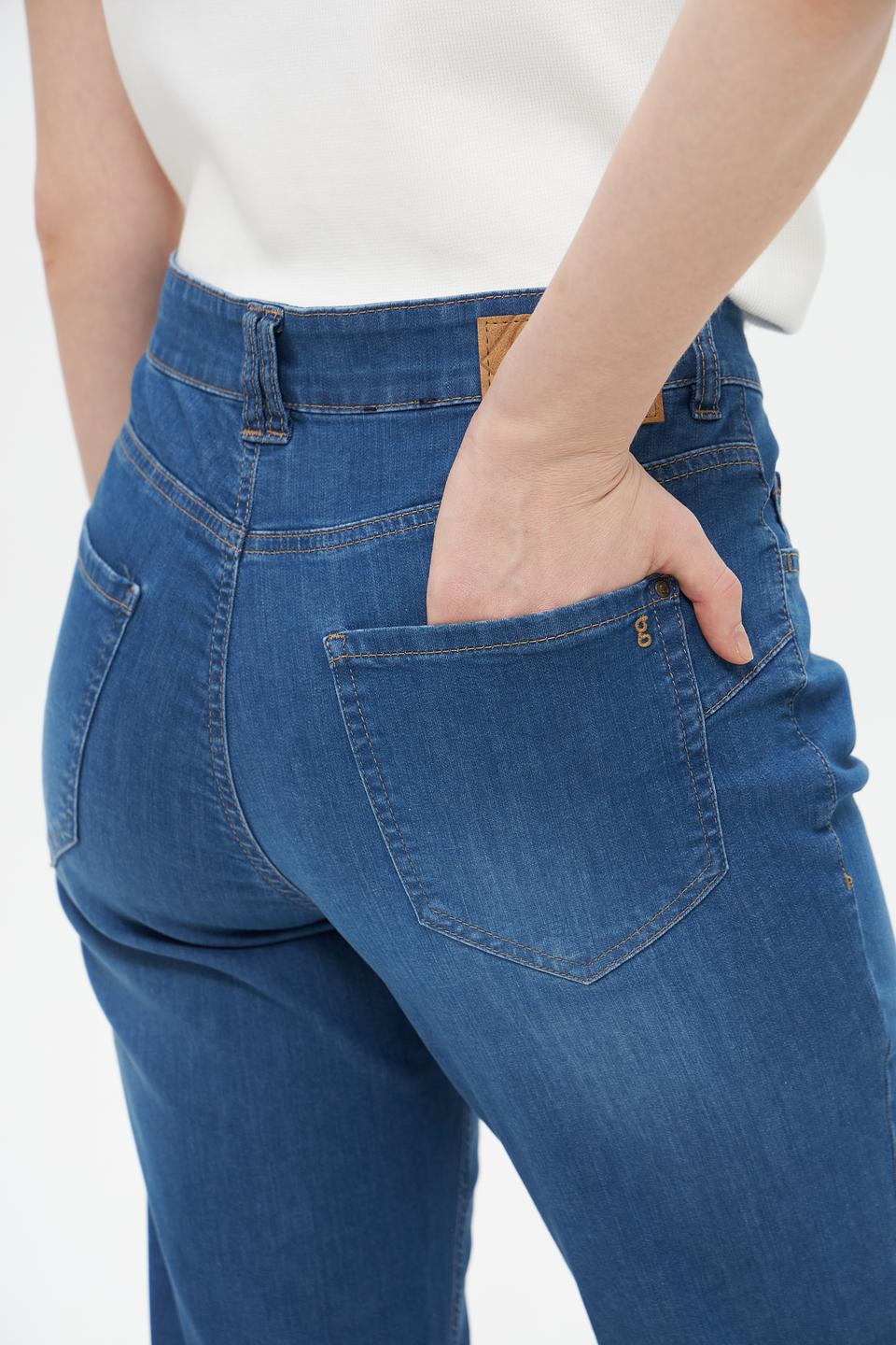 Джинсы Gardeur классического кроя