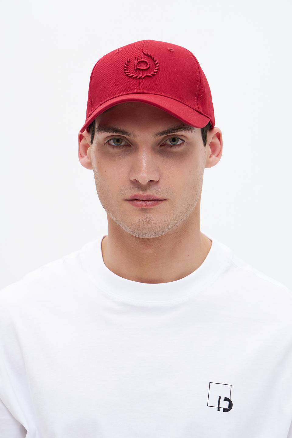 Бейсболка Bugatti ACC красный