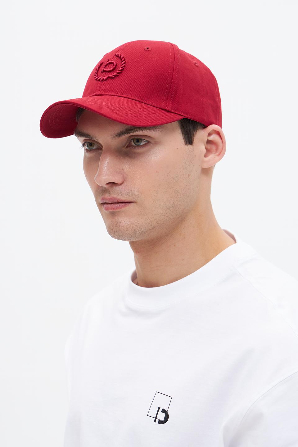 Бейсболка Bugatti ACC красный