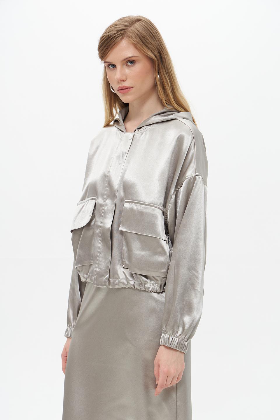 Жакет Lecomte атласный серый