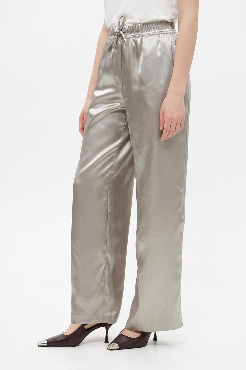 Брюки Lecomte атласные серые