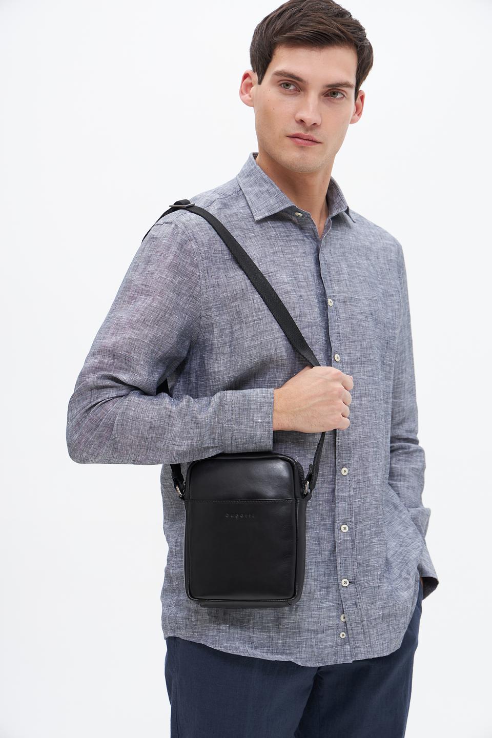 Сумка Bugatti ACC чёрная