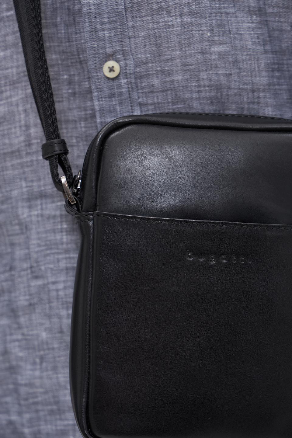 Сумка Bugatti ACC чёрная