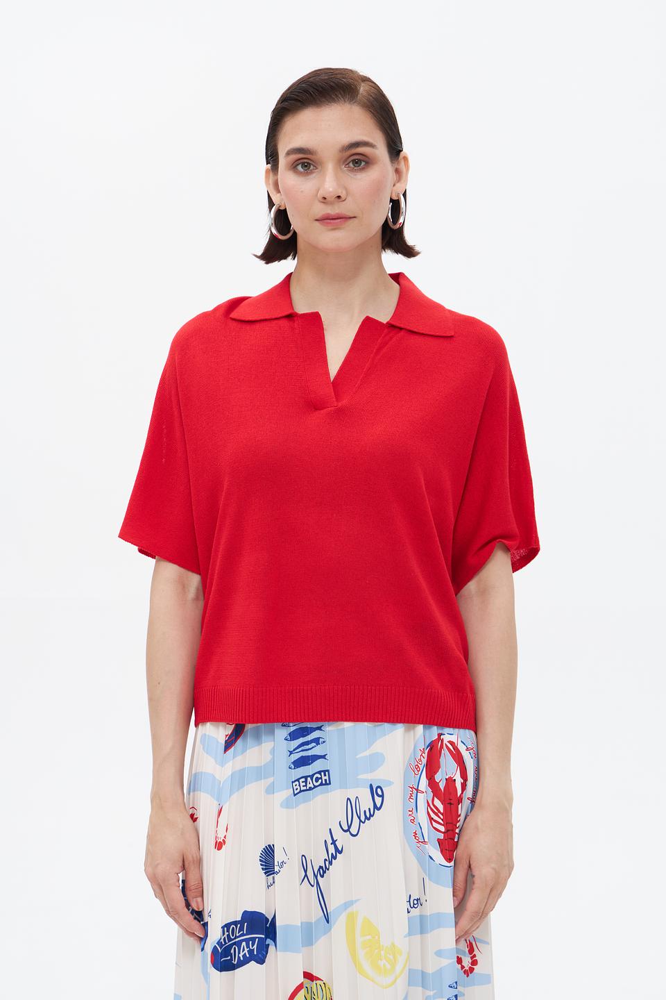 Пуловер Miss Lagotte с воротником-поло красный