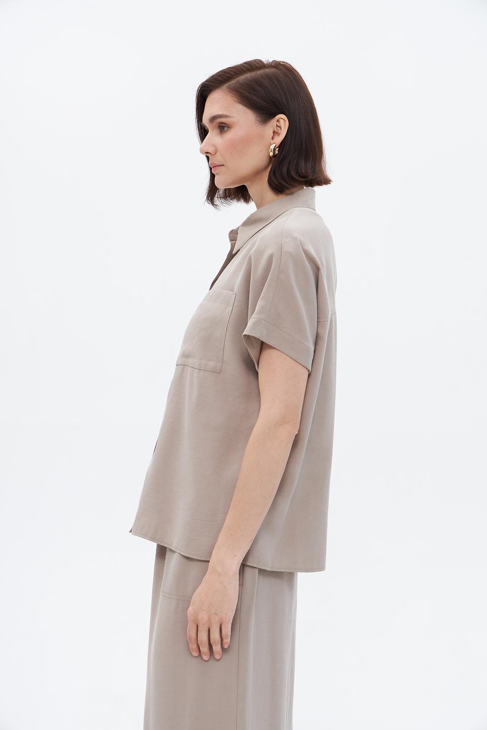 Блуза Bianca с карманами бежевая