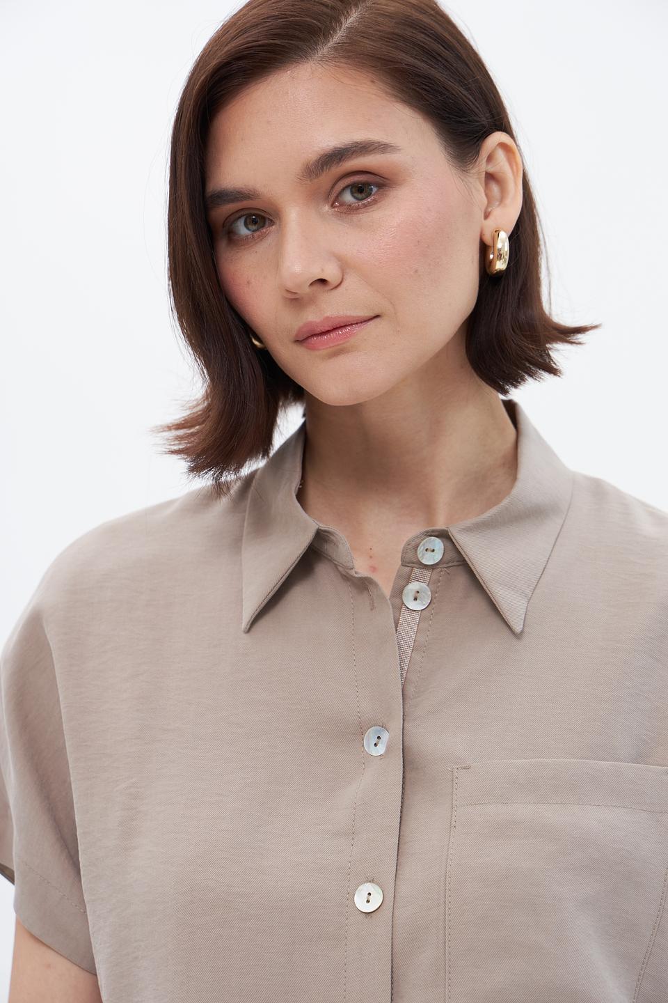 Блуза Bianca с карманами бежевая