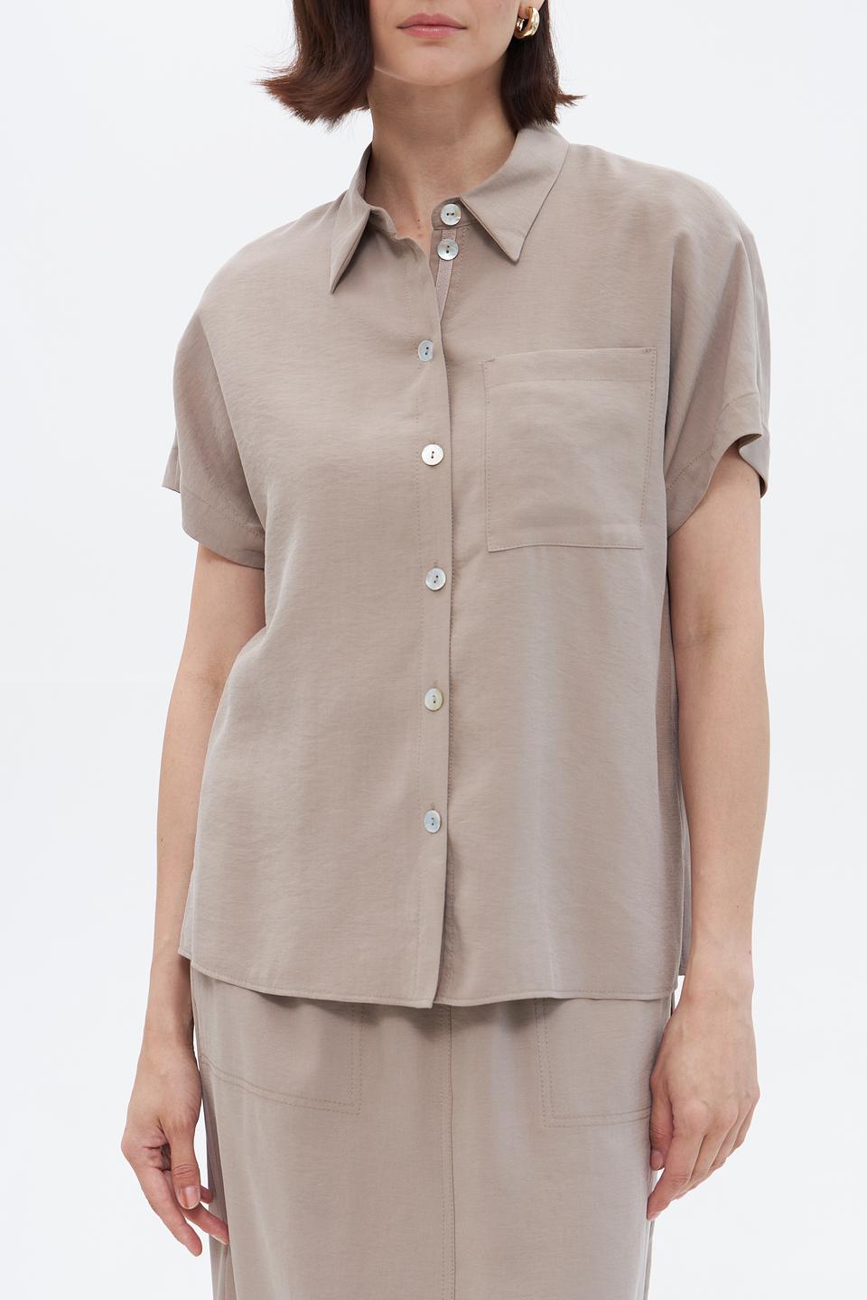 Блуза Bianca с карманами бежевая