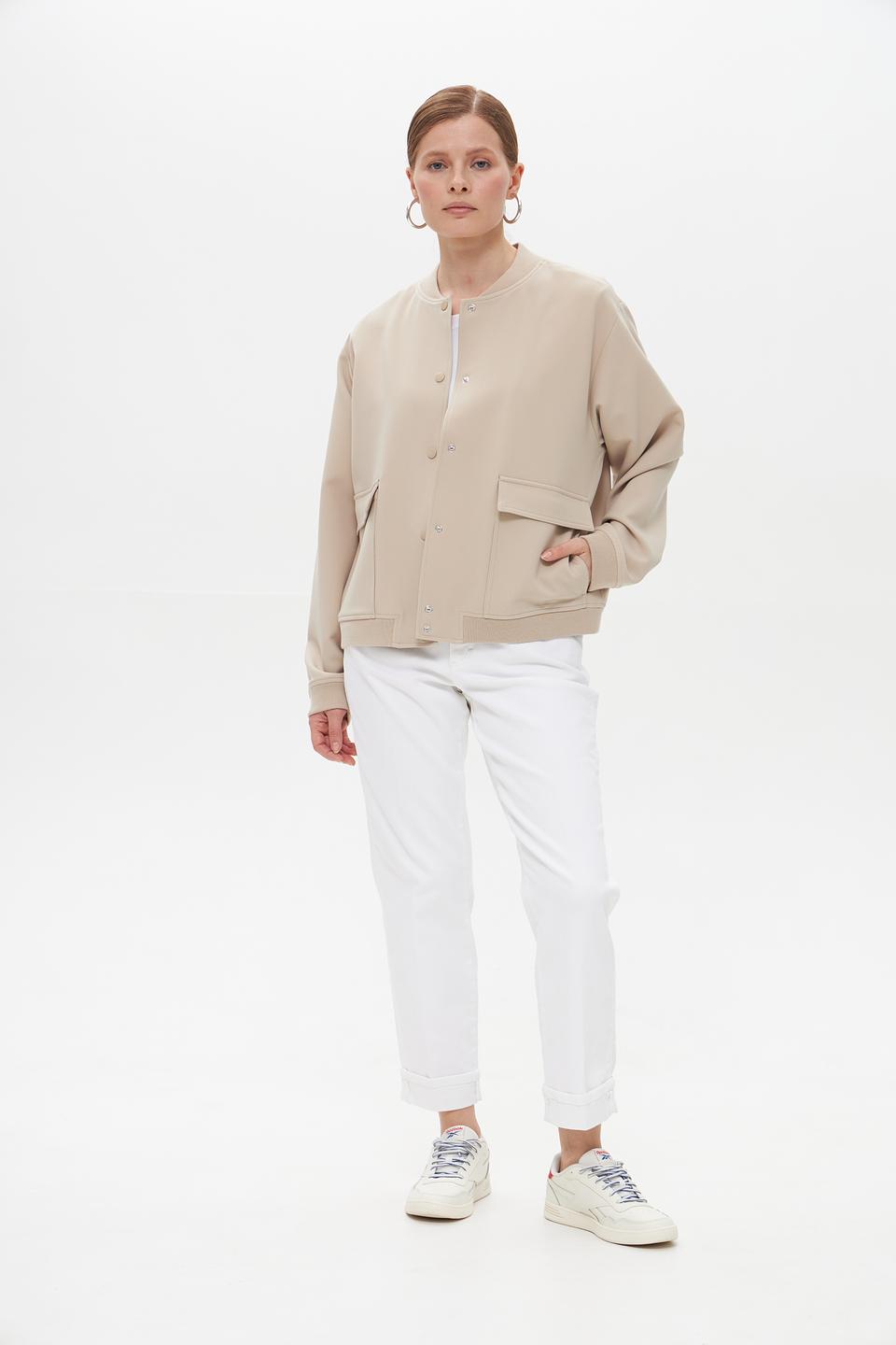 Жакет UNQ бежевый приталенный