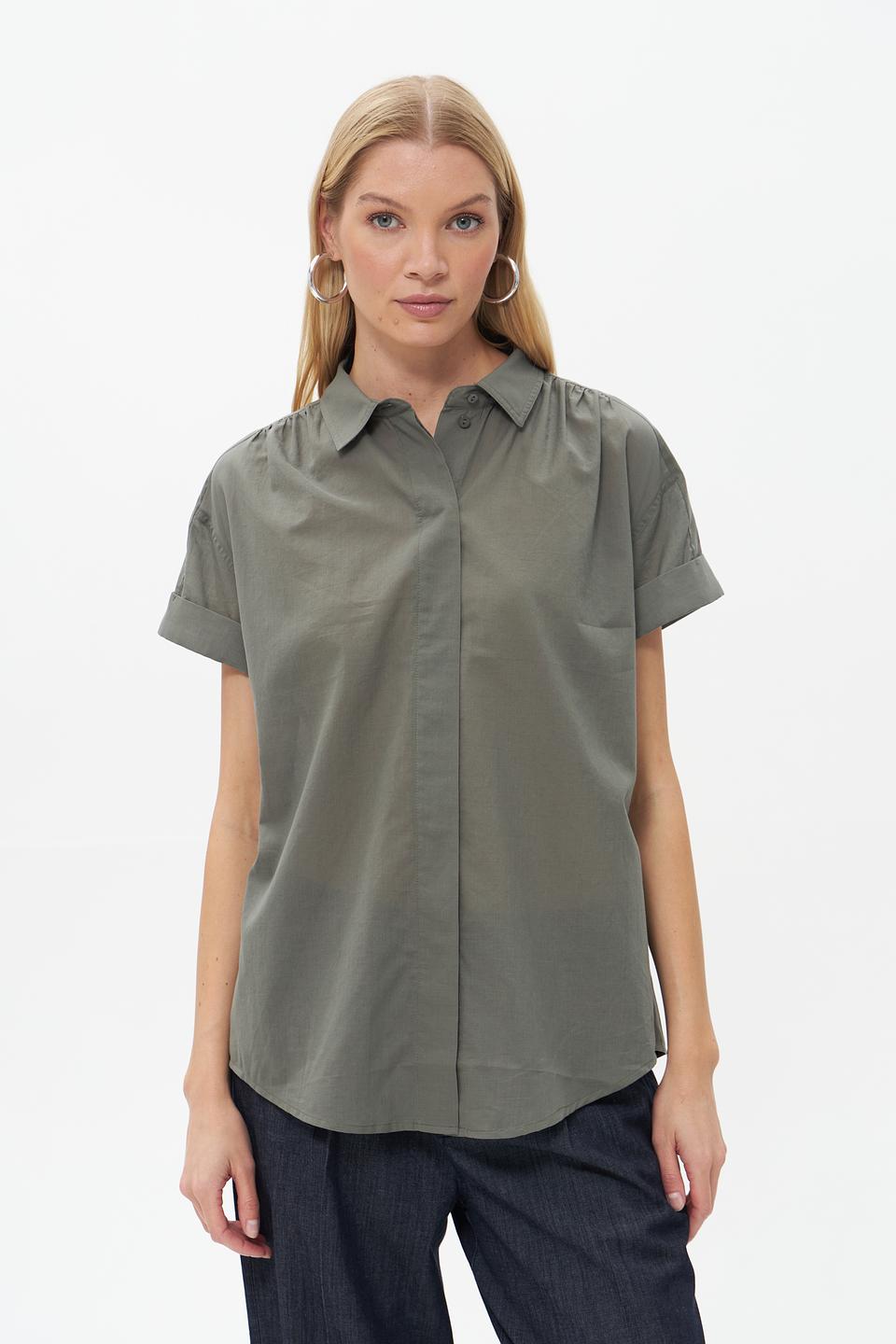 Блуза Catnoir хаки с рукавами 3/4