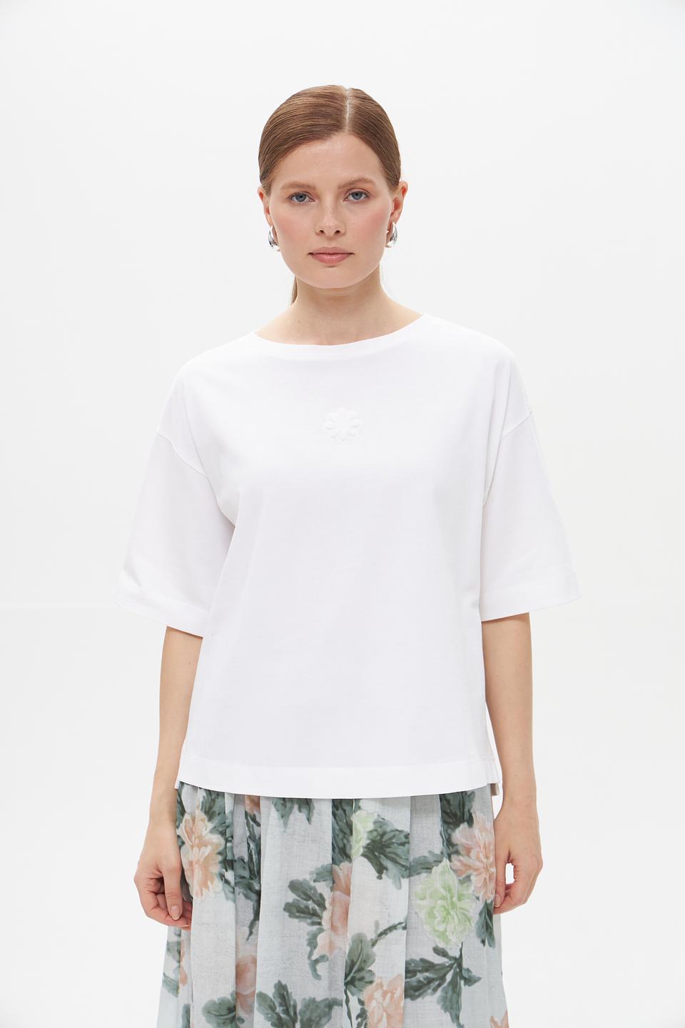 Футболка Luisa Cerano белая с вышивкой