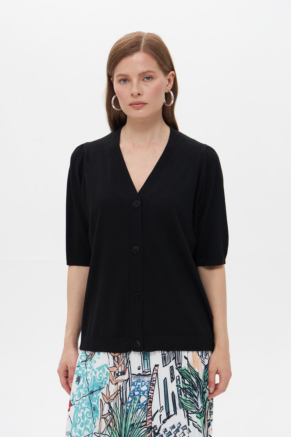 Жакет UNQ чёрный с пуговицами