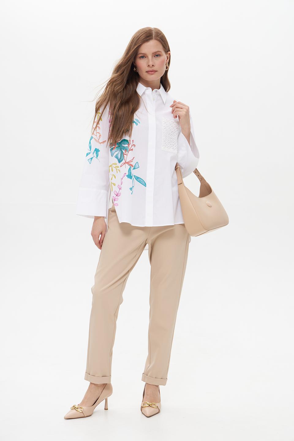 Блуза Marc Cain с вышивкой