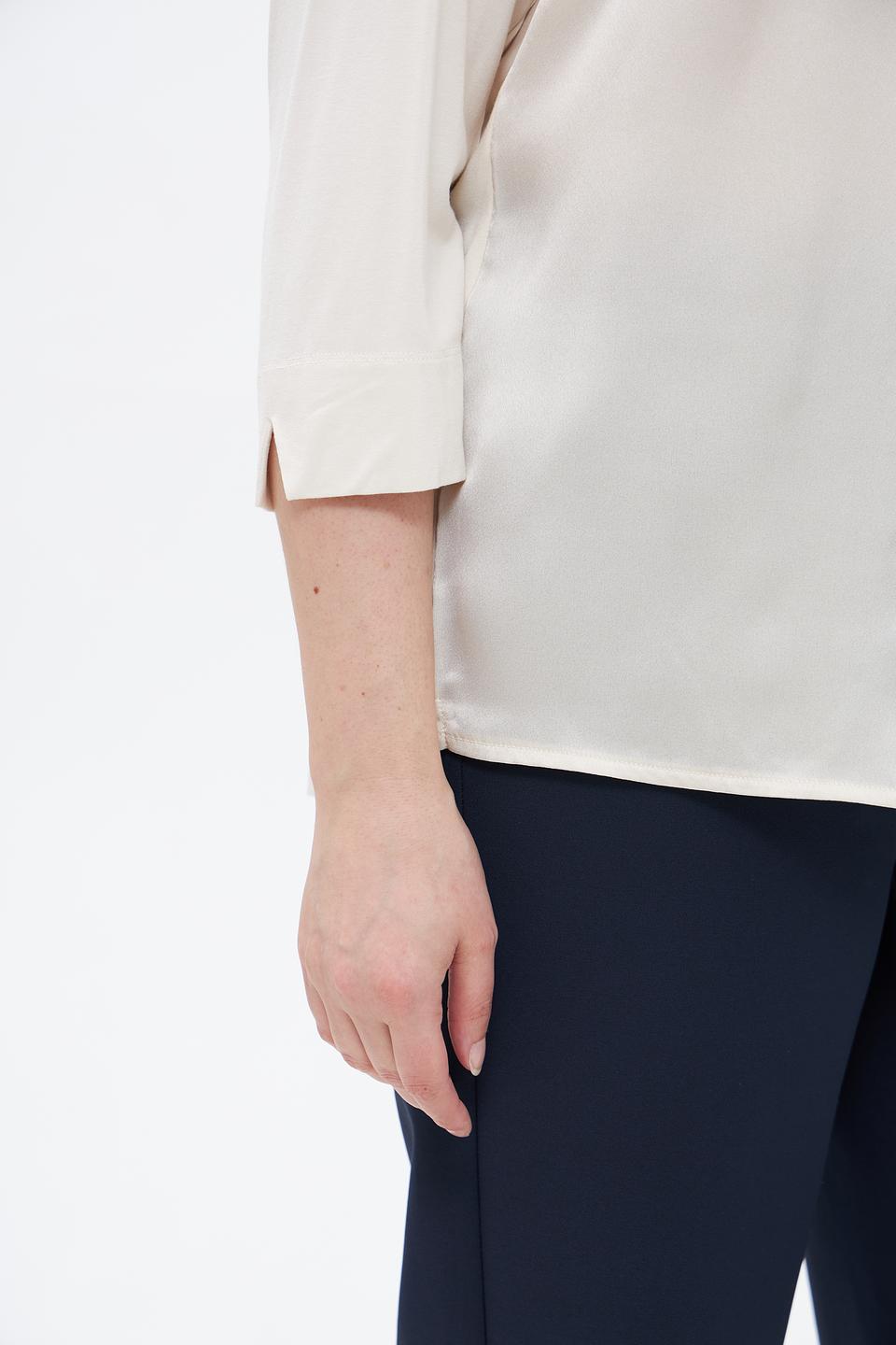 Блузка Barbara Lebek бежевая