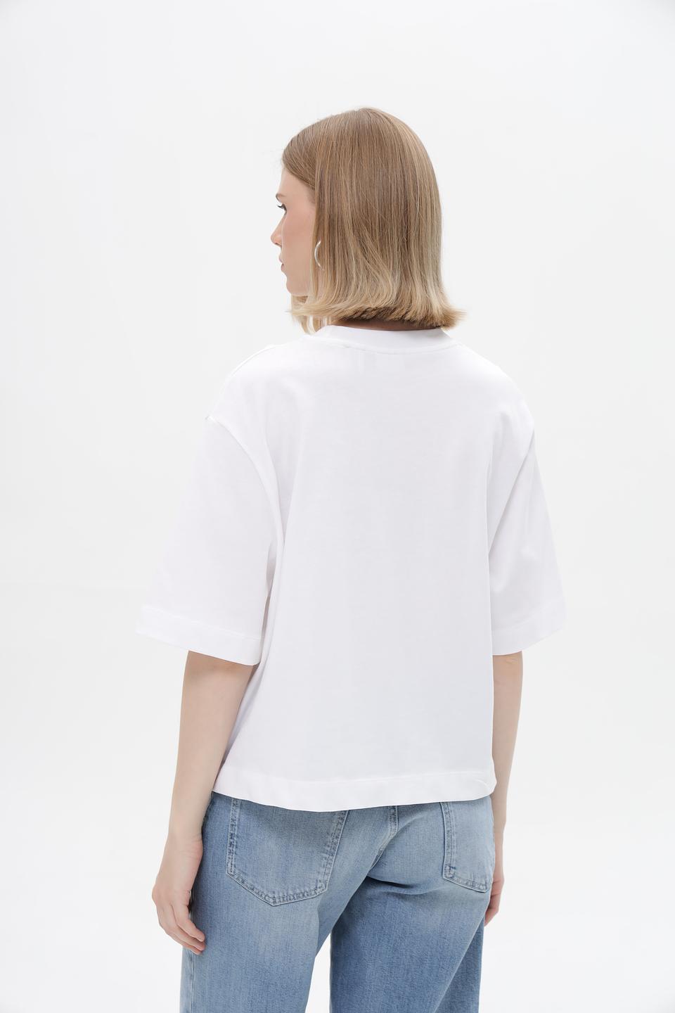 Футболка Rich and Royal с вышивкой