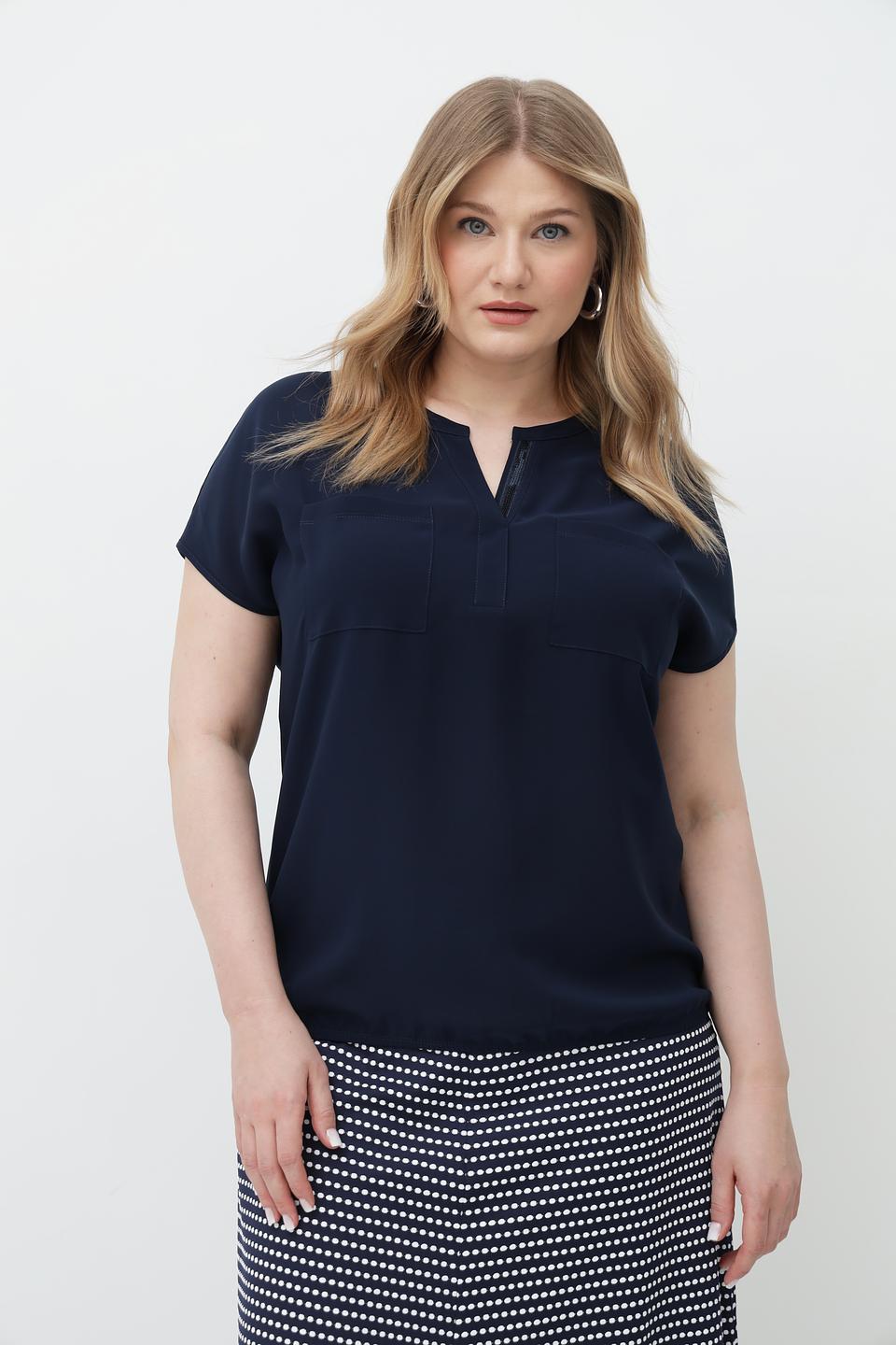 Блузка Rabe collection темно-синяя с карманом