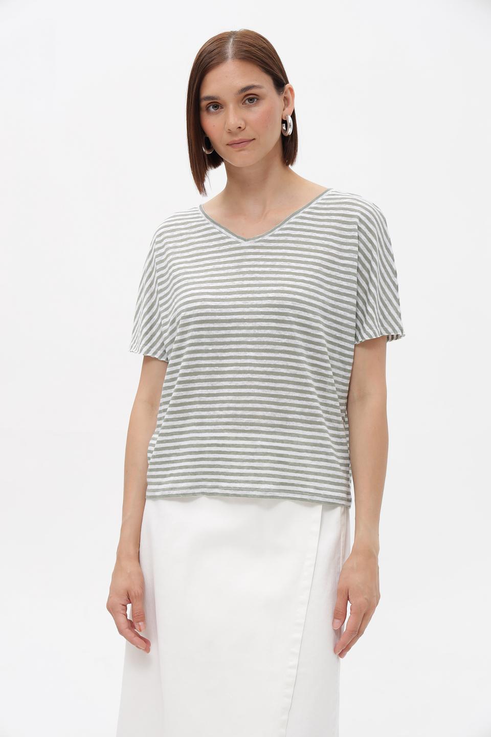 Футболка Oui в полоску серо-зелёная
