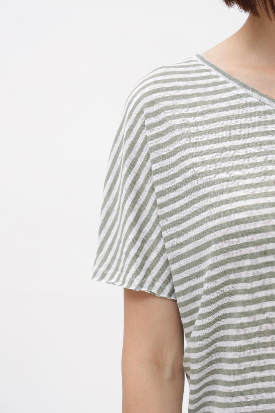 Футболка Oui в полоску серо-зелёная