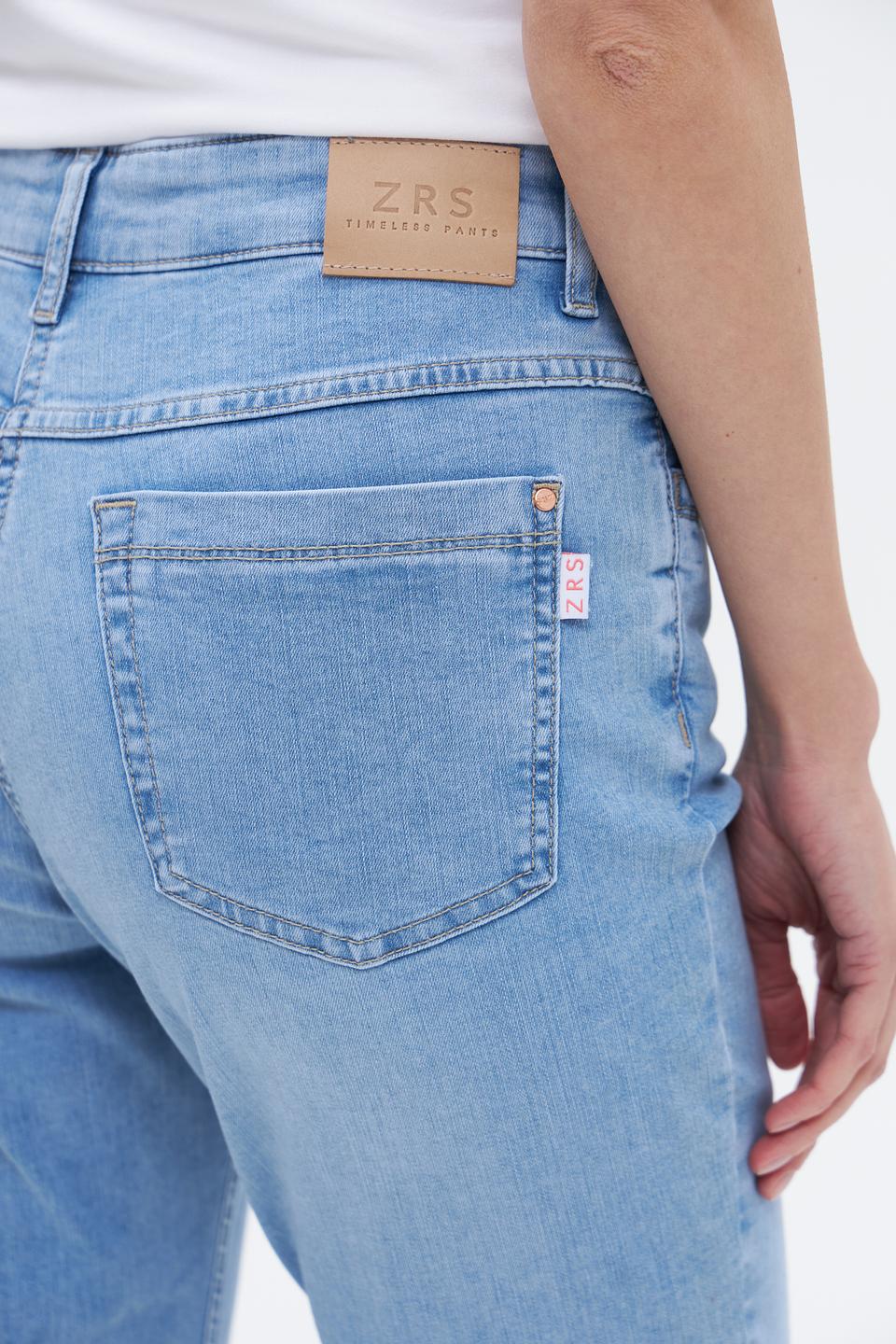 Джинсы ZRS Mom Fit светло-голубые