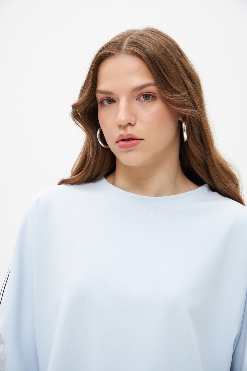 Пуловер Marc Cain голубой с рукавами-фонариками