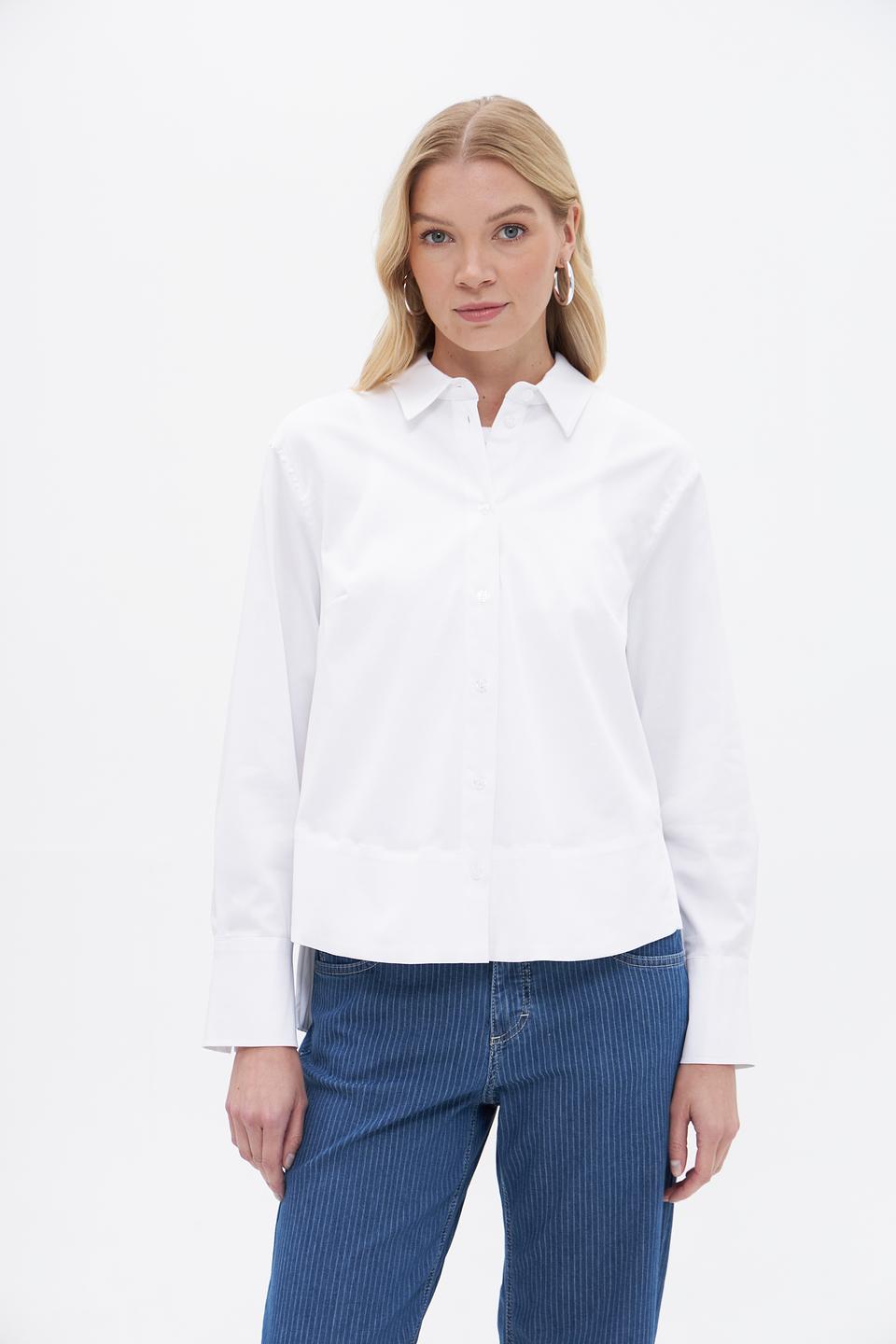 Блуза Lecomte классическая белая