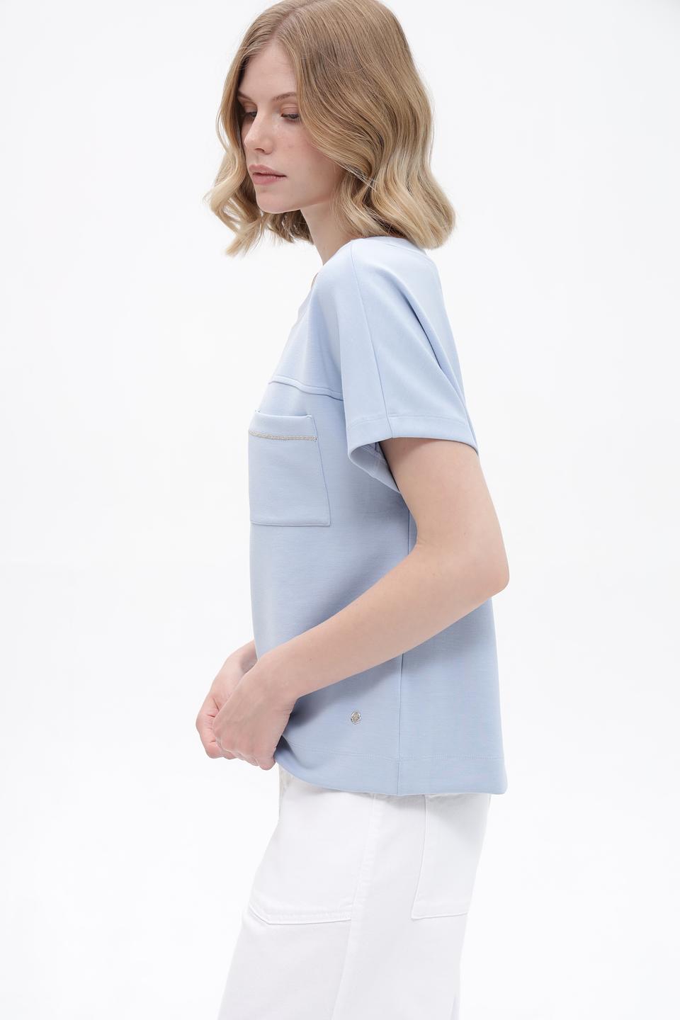 Футболка Monari с карманом голубая