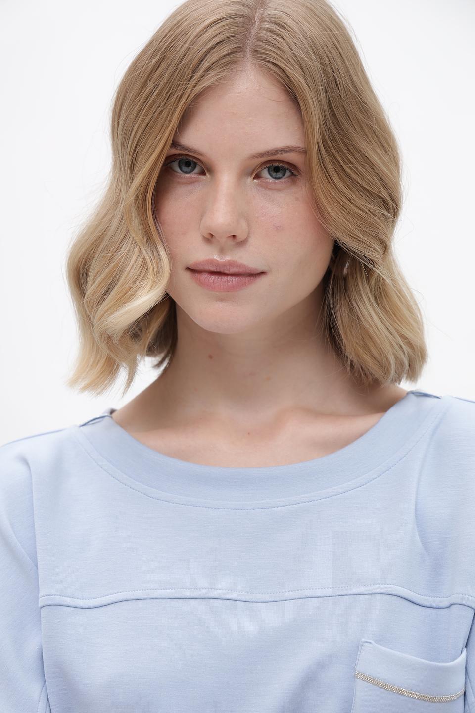 Футболка Monari с карманом голубая