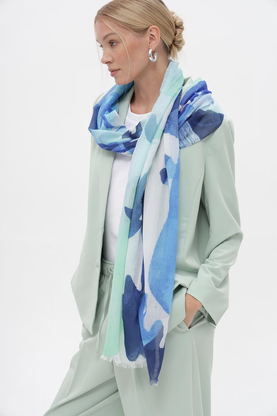 Шарф Lecomte с абстрактным рисунком