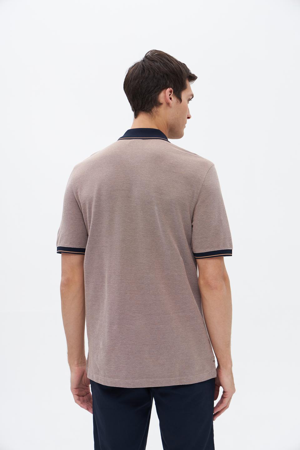 Поло Bugatti с контрастной отделкой