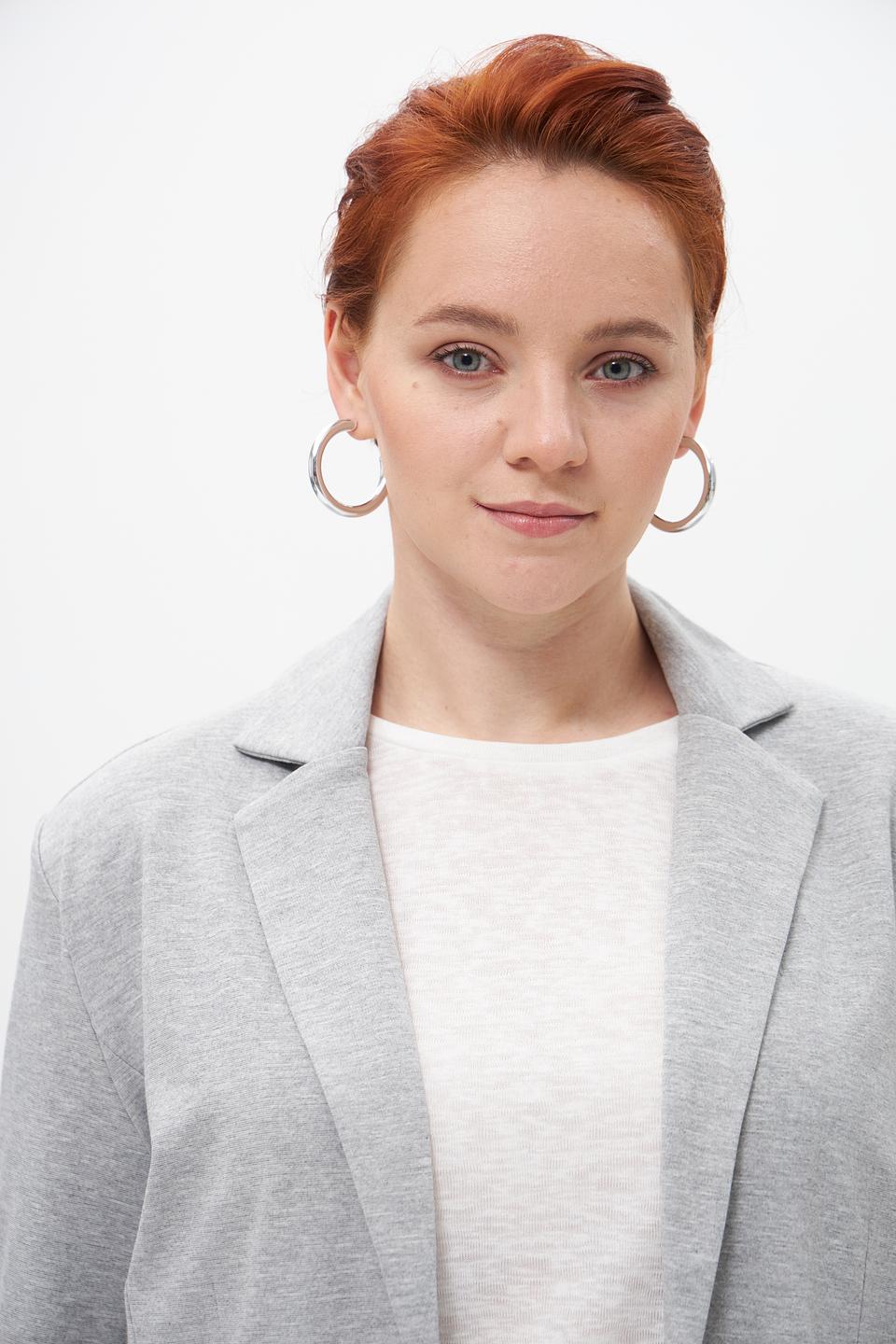 Жакет Suza серый приталенный