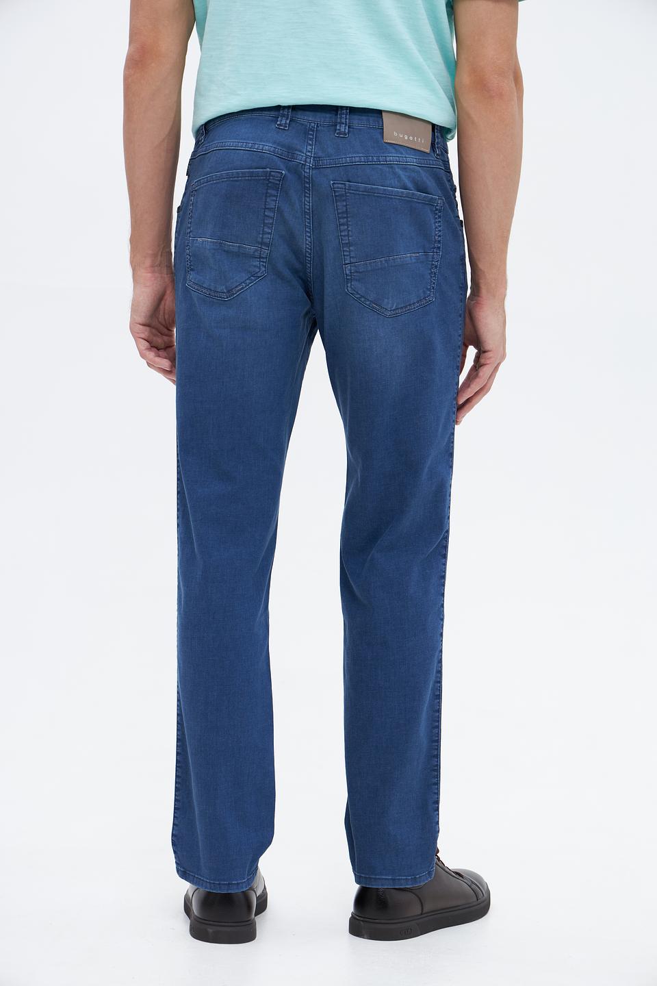 Джинсы Bugatti классического кроя