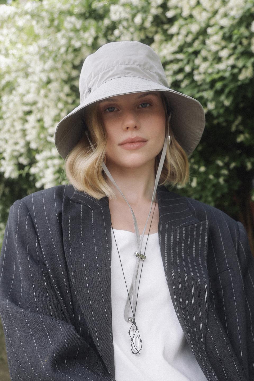 Шляпа Loevenich серая