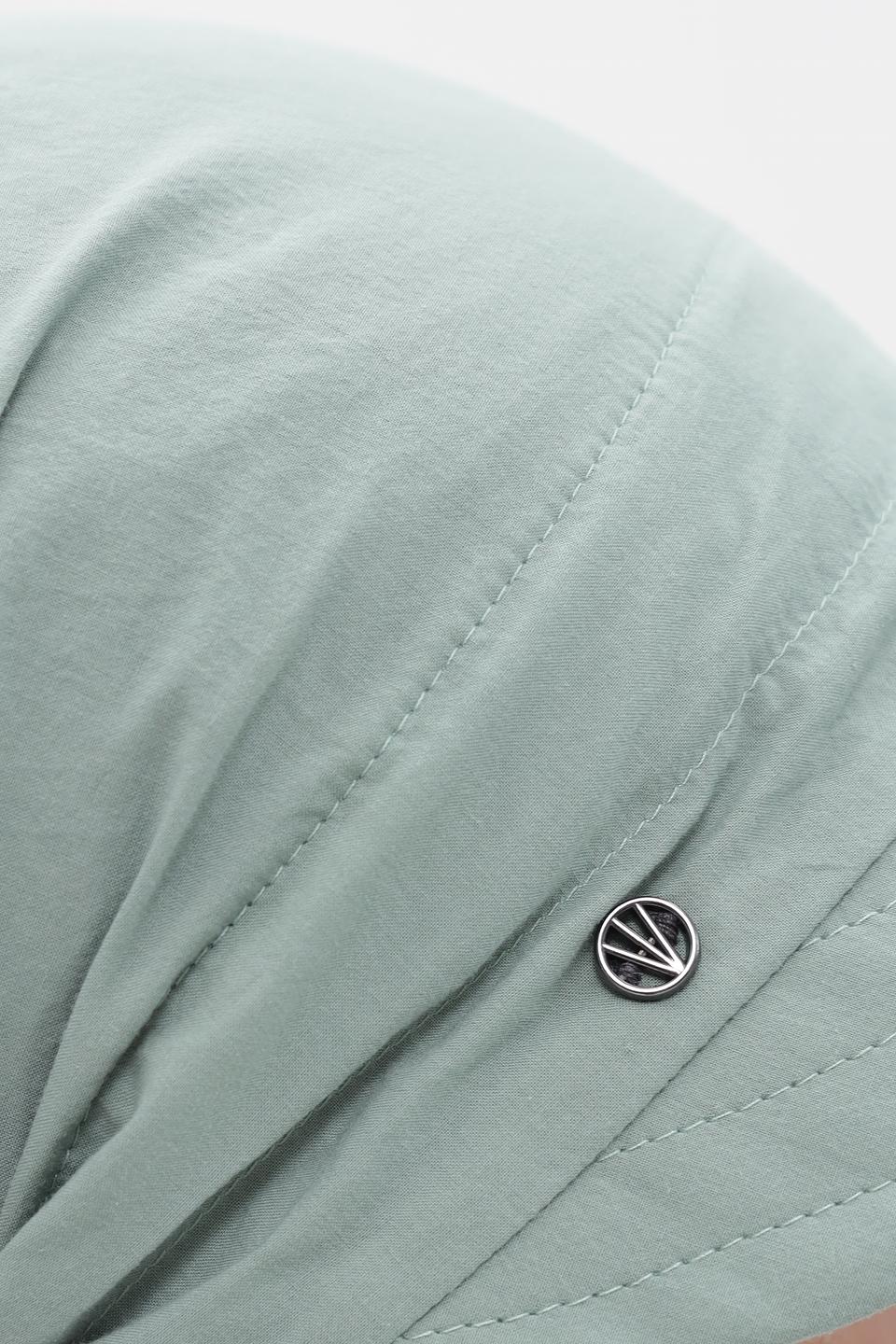 Кепка Loevenich с завязками мятная