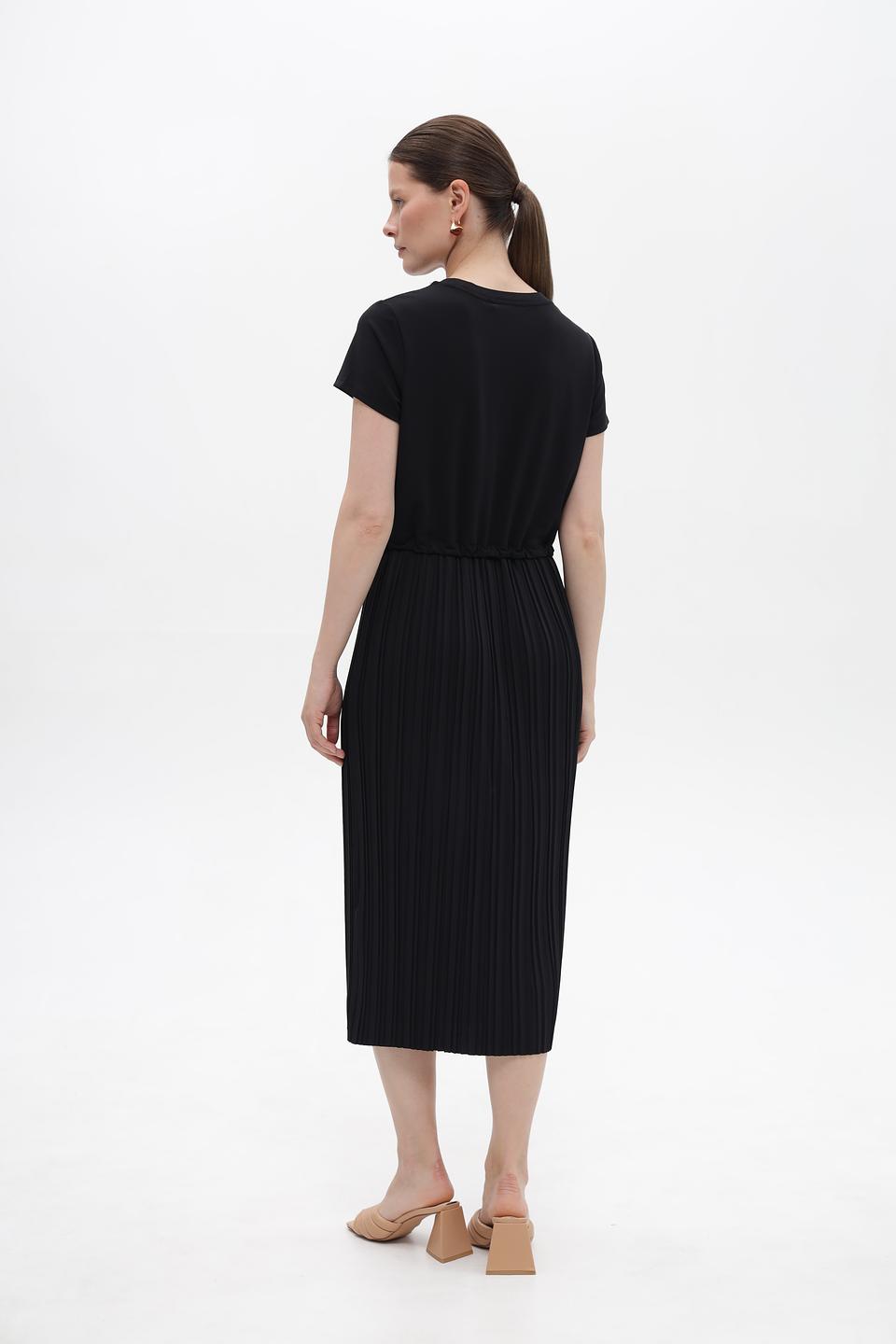 Платье Gerry Weber плиссе чёрное