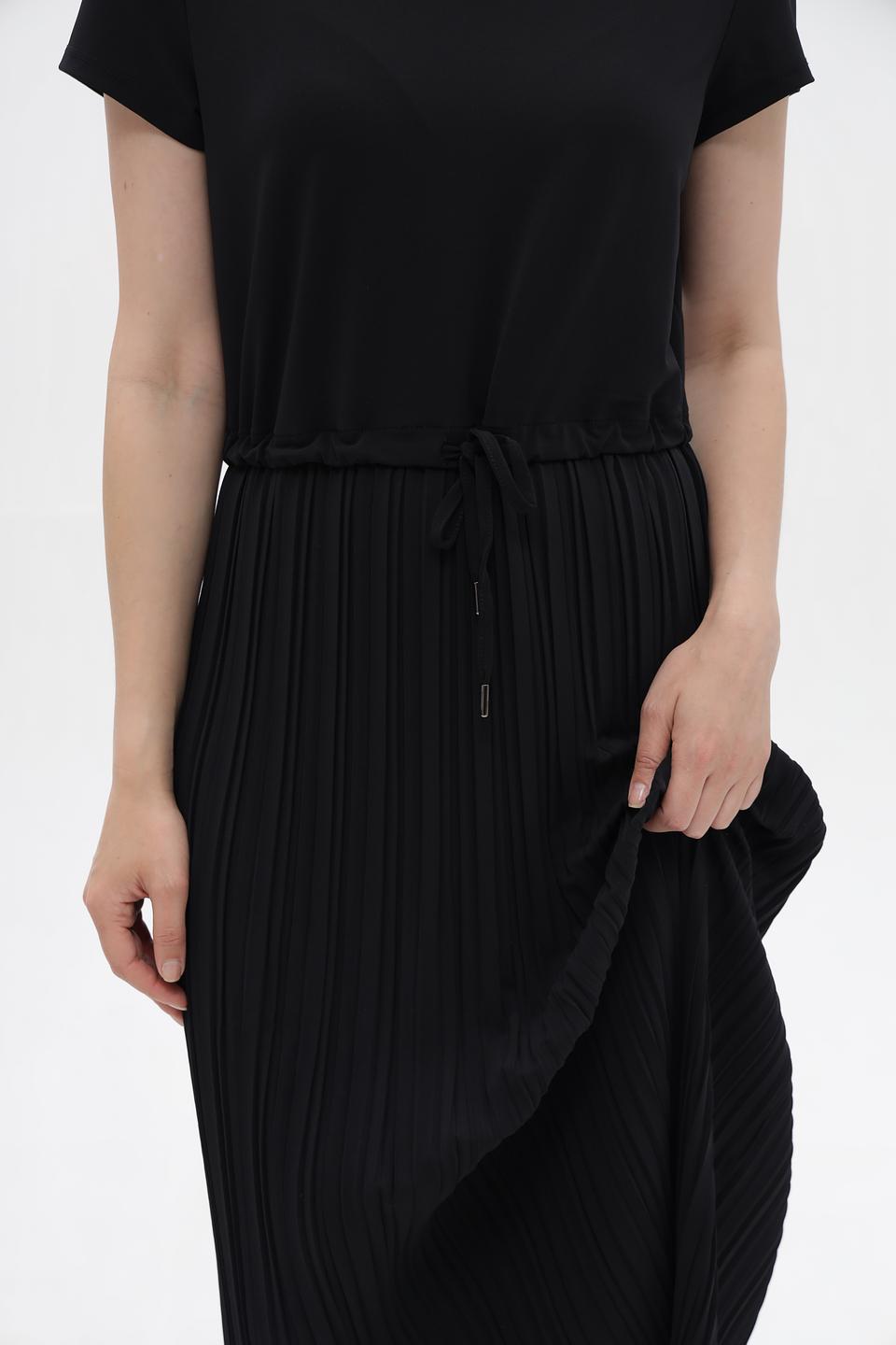 Платье Gerry Weber плиссе чёрное