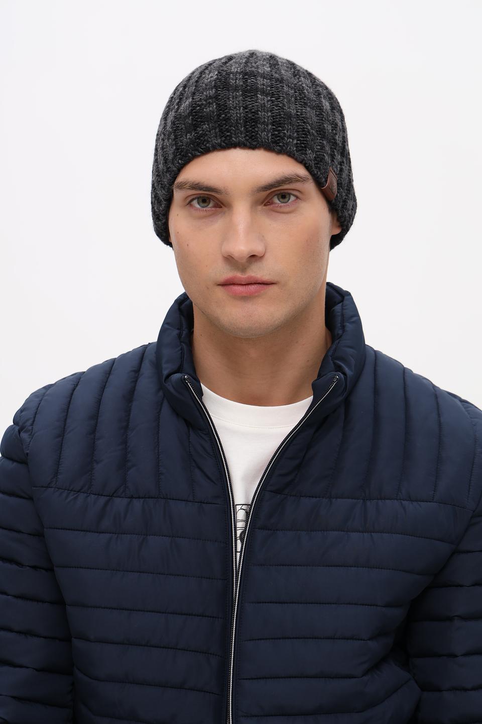 Шапка Marhatter вязаная серая