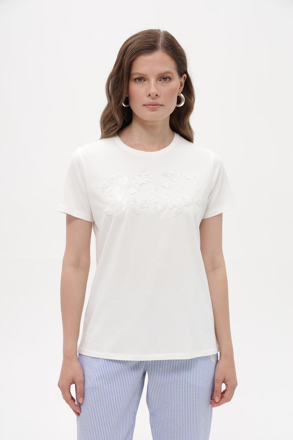 Футболка Taifun с вышивкой белая