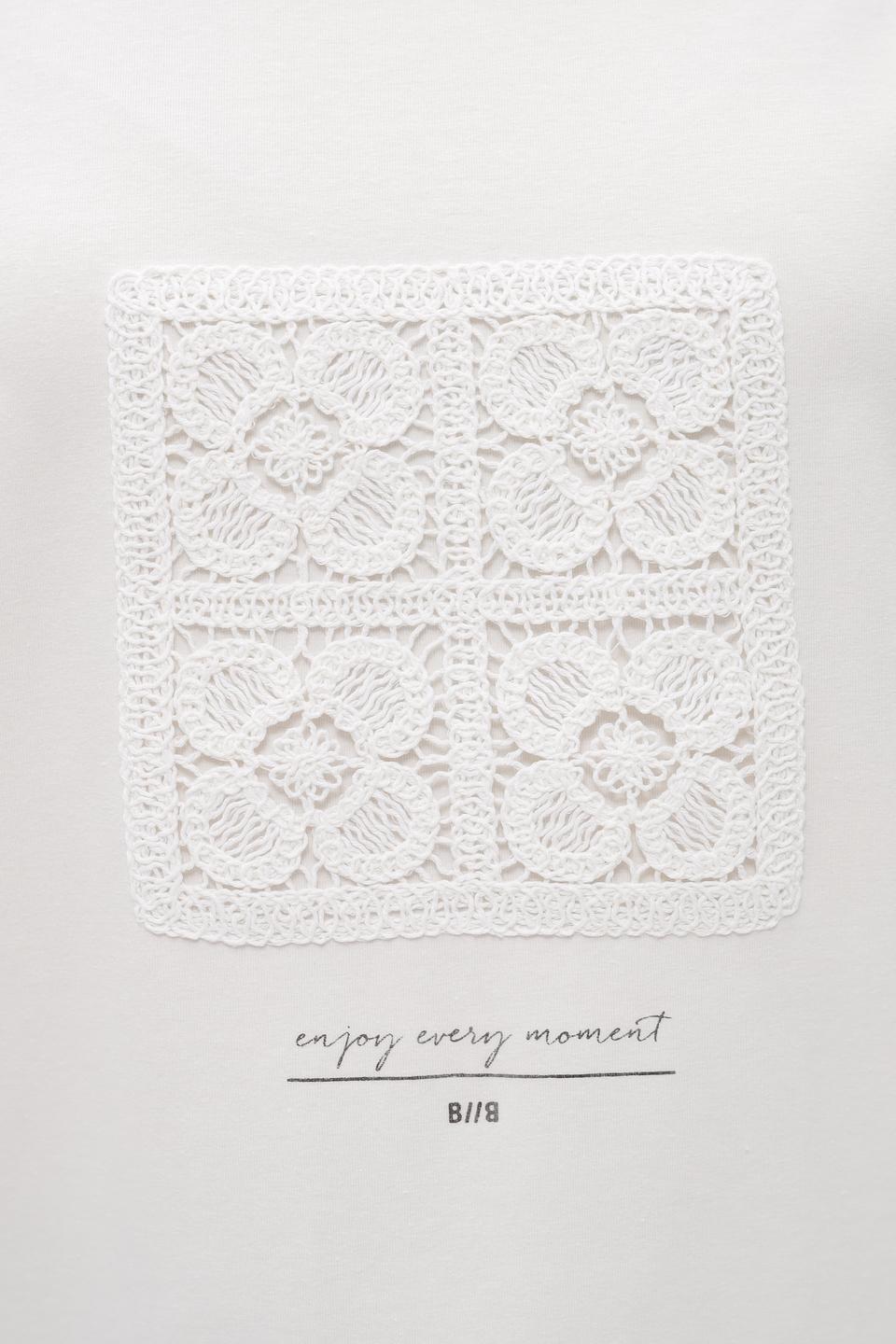 Футболка Bianca с принтом белый