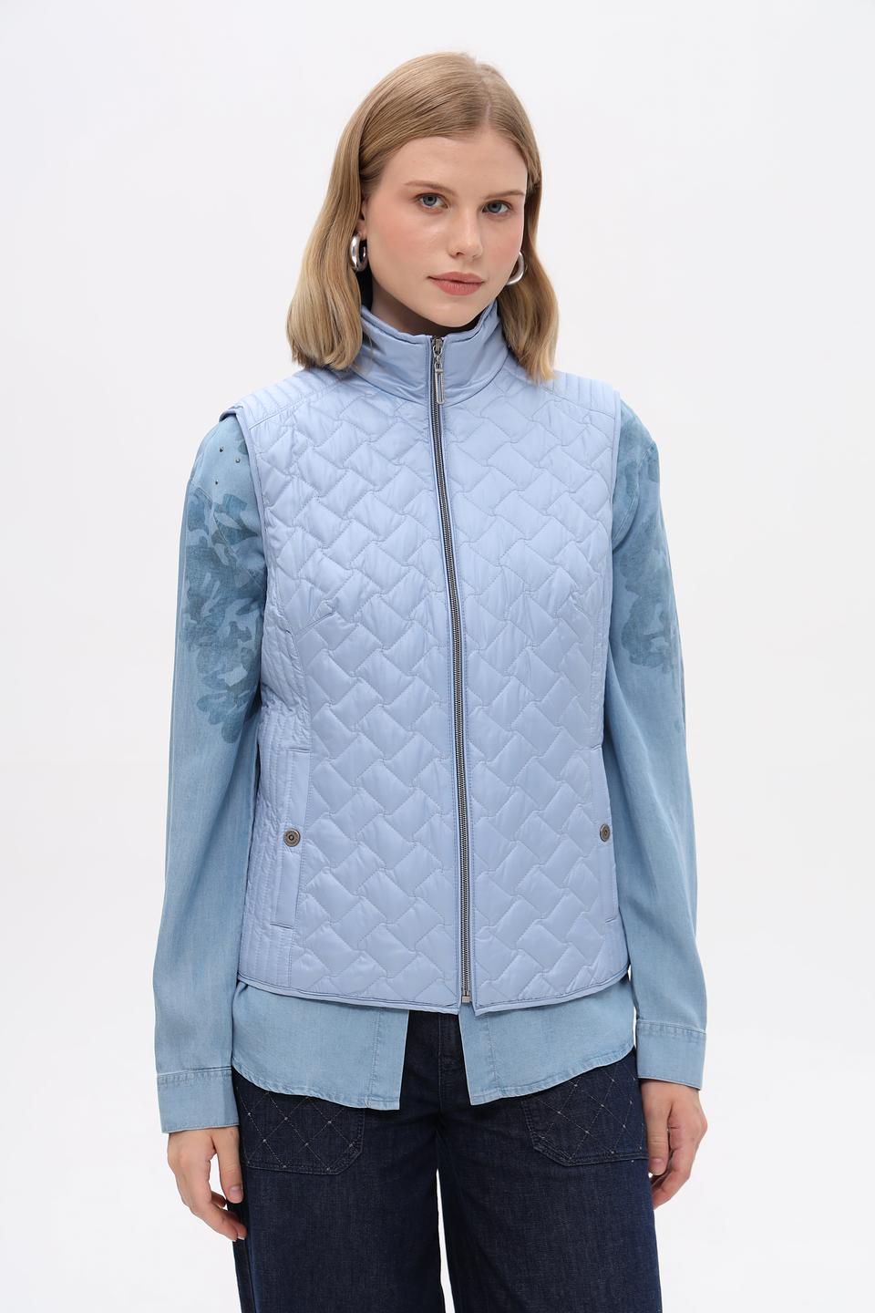 Жилет Lebek стеганый голубой
