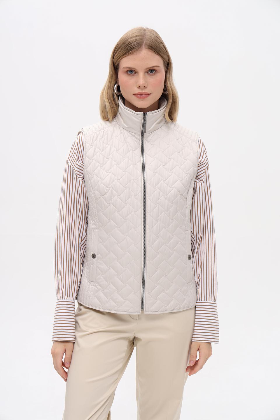 Жилет Lebek стеганый бежевый
