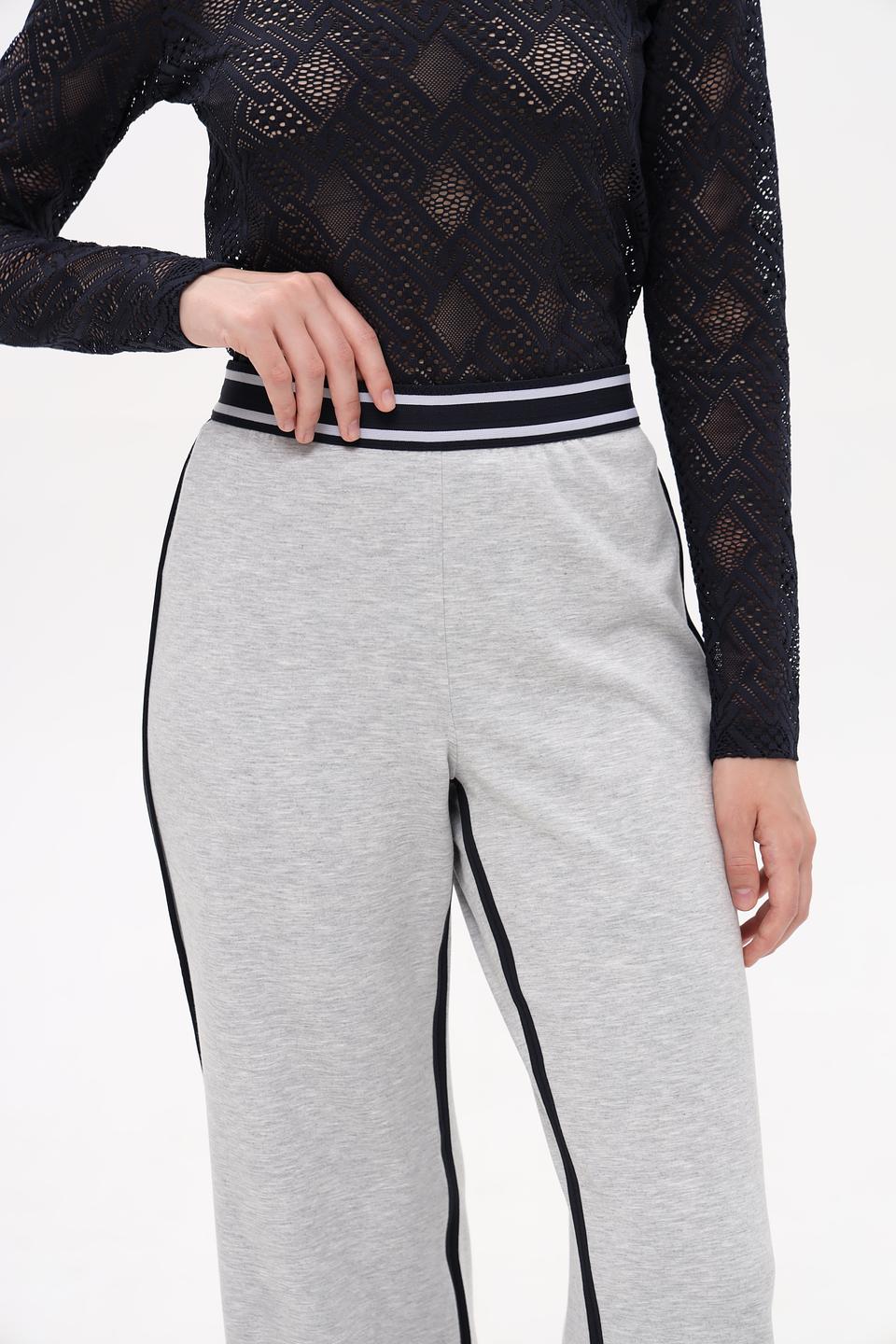 Брюки спортивные Marc Cain серые