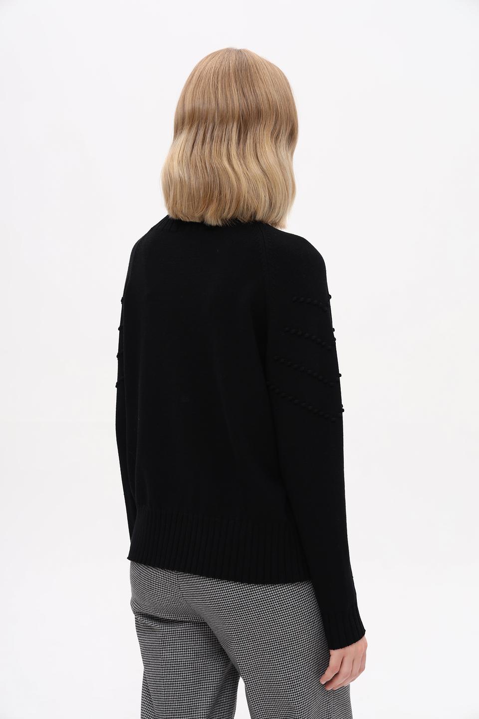 Пуловер Pezzo с текстурой