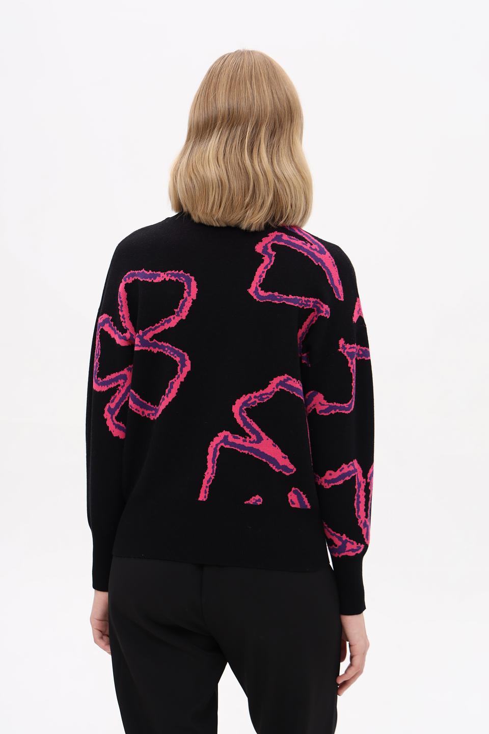 Пуловер Pezzo с абстрактным рисунком