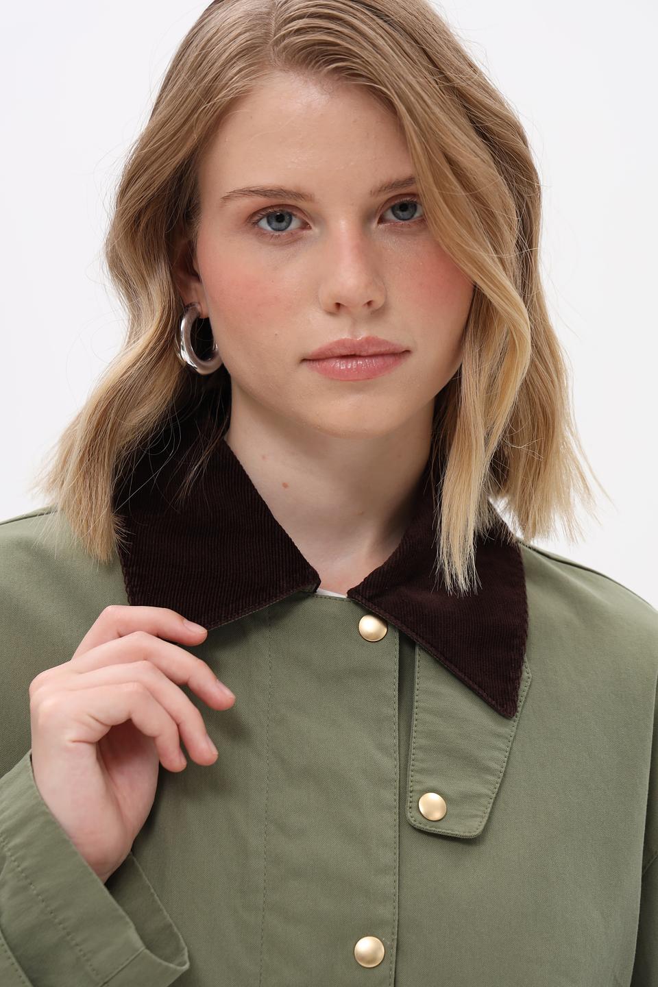 Куртка Marc O Polo хаки с вельветовым воротником