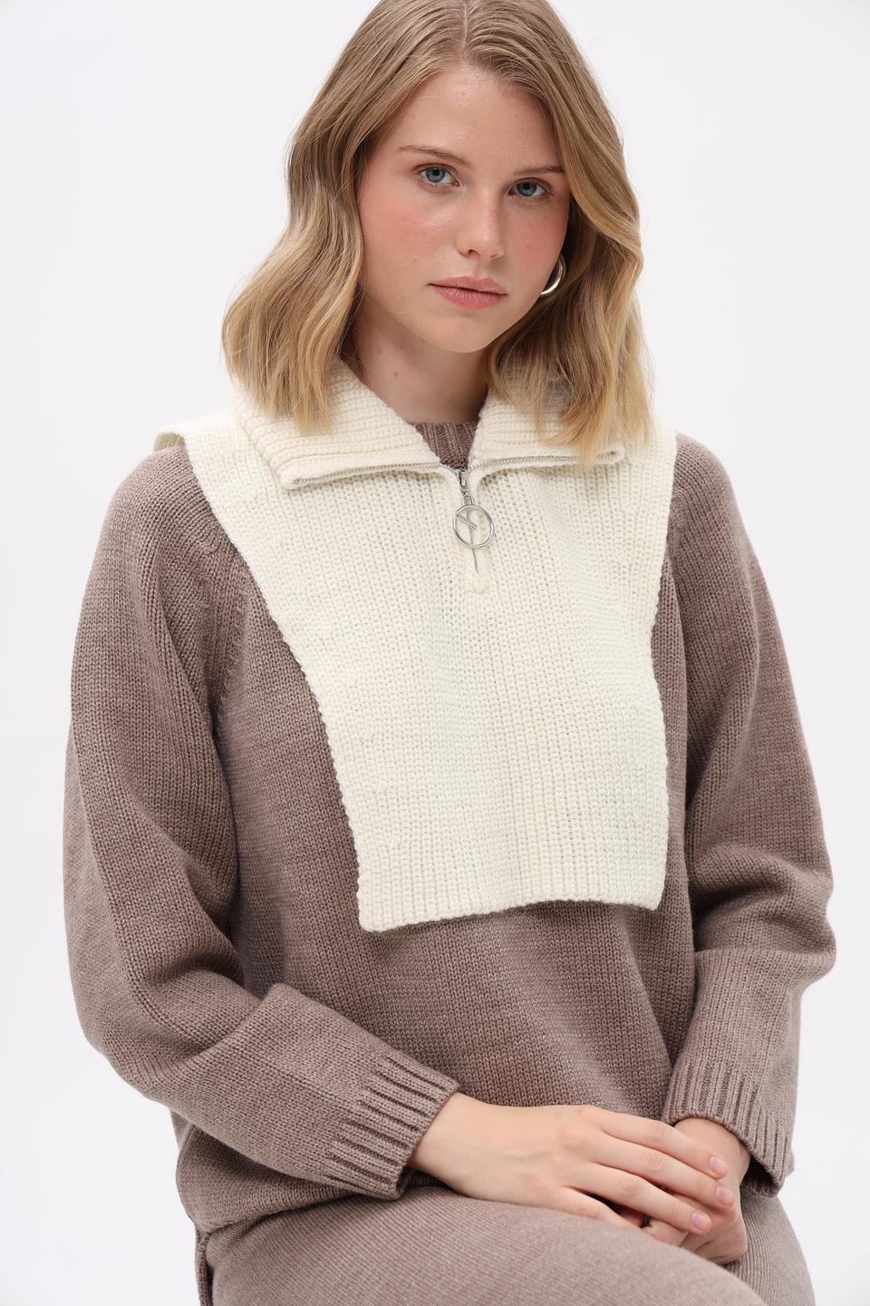 Воротник-снуд Marhatter молочный