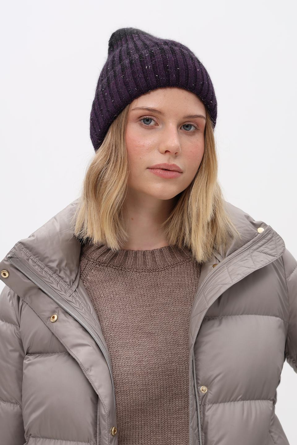 Шапка вязаная Marhatter с логотипом