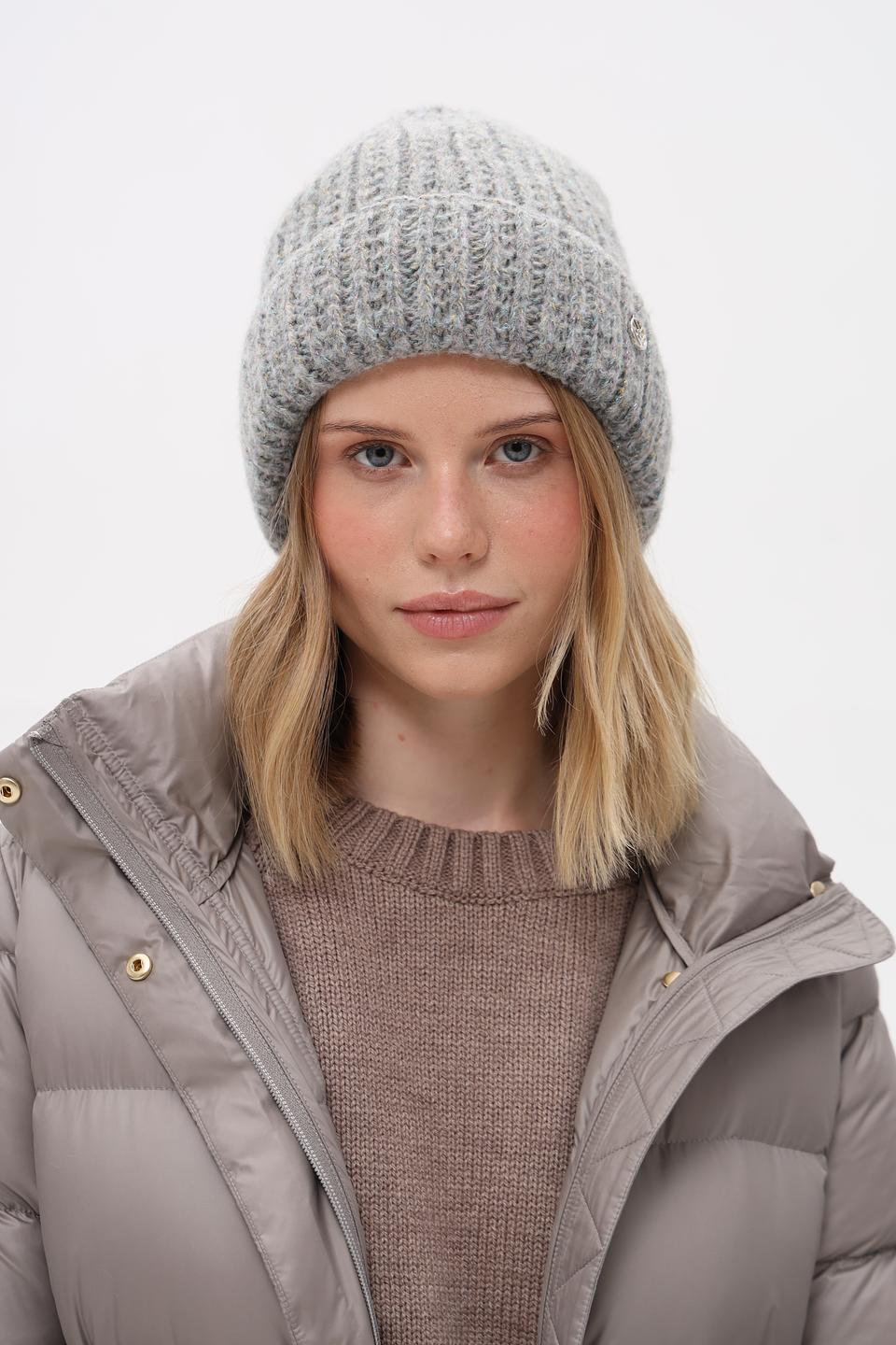 Шапка Marhatter вязаная серая