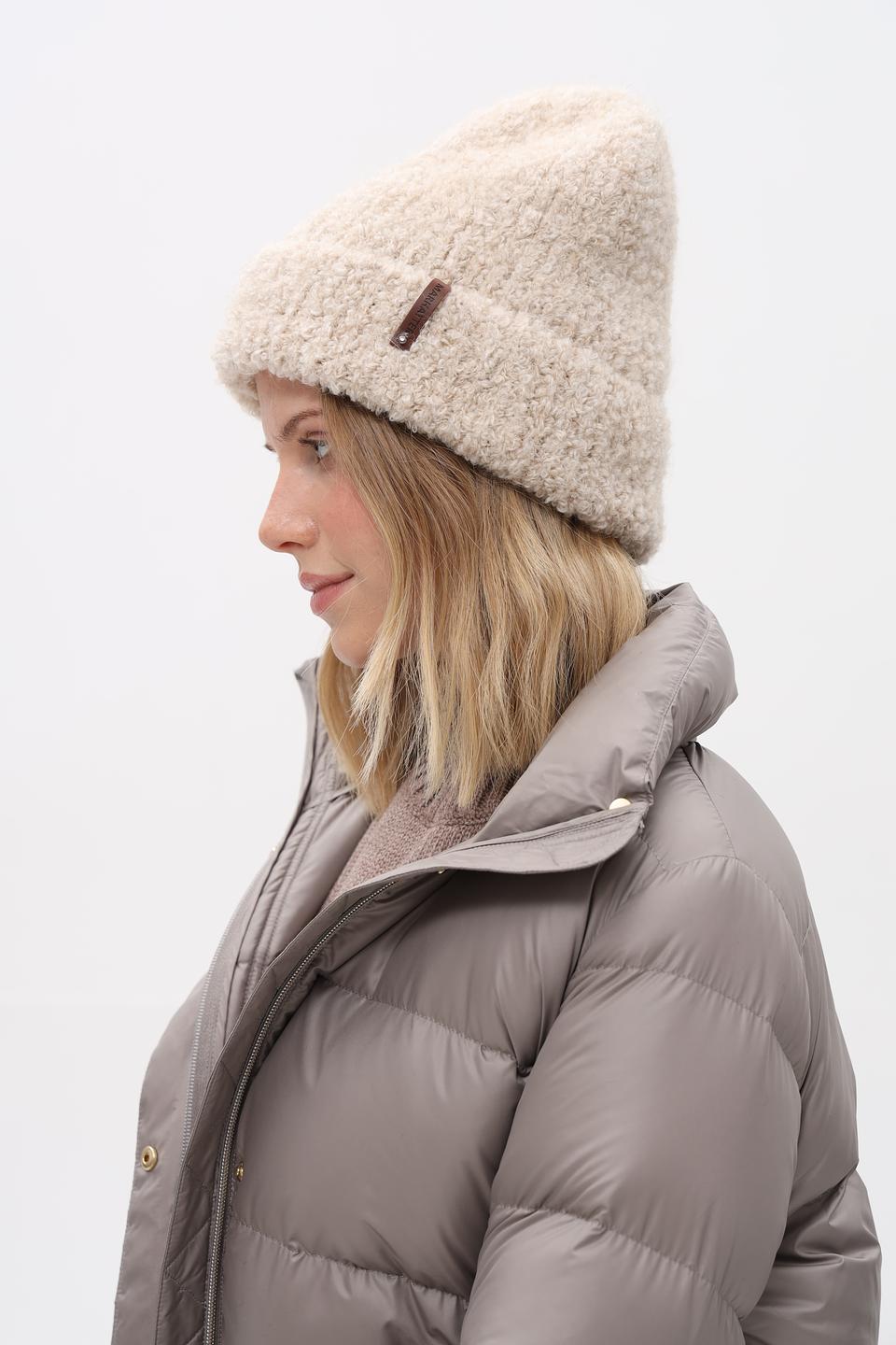 Шапка Marhatter вязаная бежевая