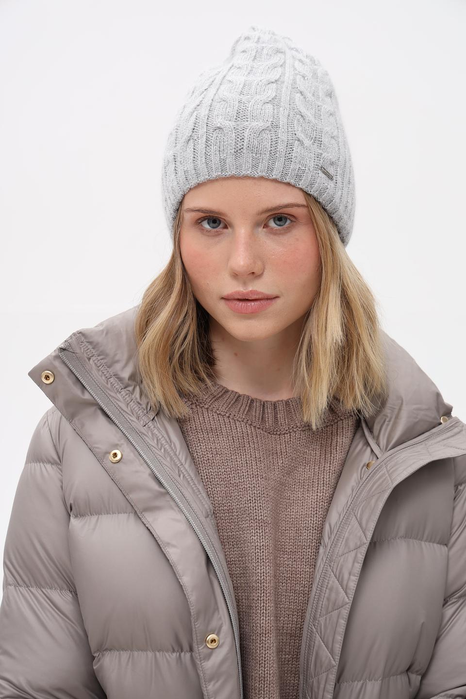 Шапка Marhatter вязаная серая